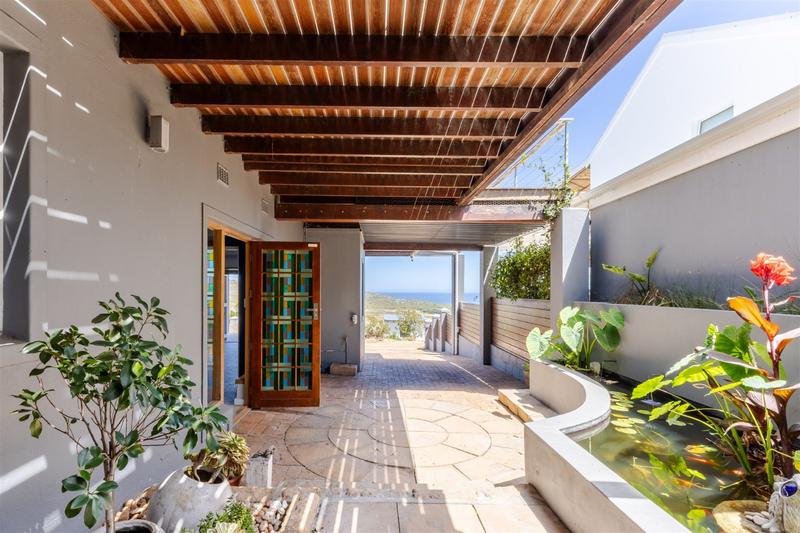 4 Bedroom Property for Sale in Scarborough Western Cape